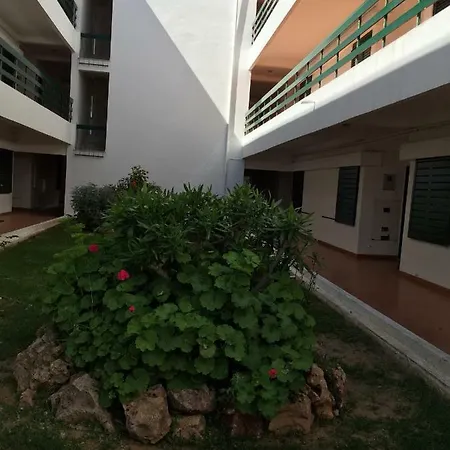 Peixe And Barco Studio's * Βιλαμούρα